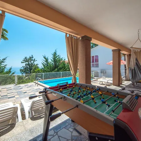 La Mer-3 By Interhome * לובראן